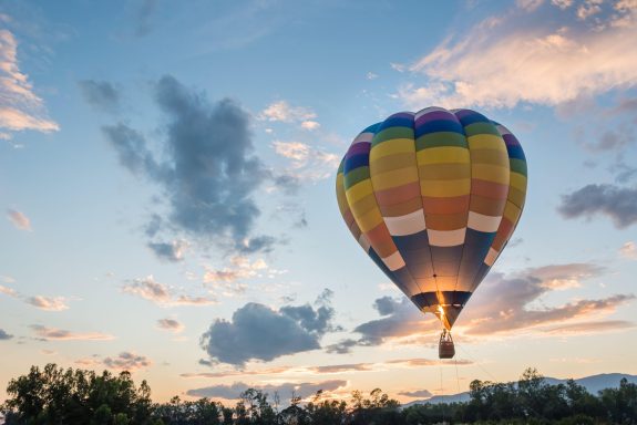 hot air balloon
